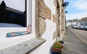 Finest Retreats - Coral Cottage